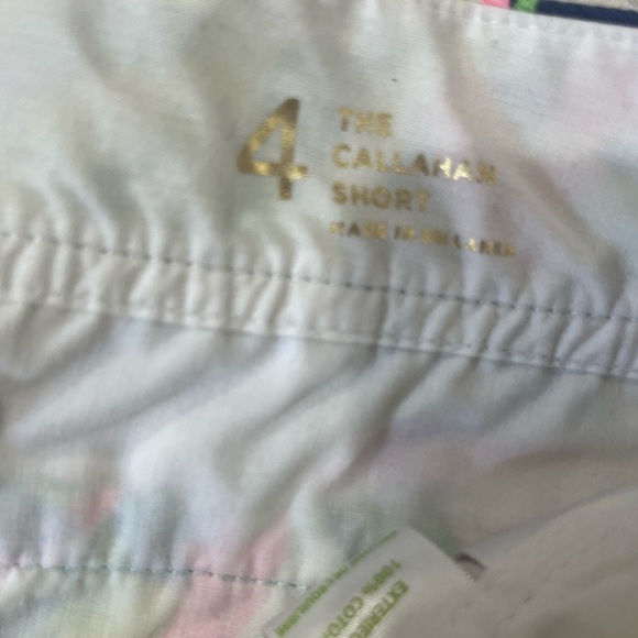 Lilly Pulitzer Callahan Short in Amelia island size 4 summer beach - Picture 3 of 4